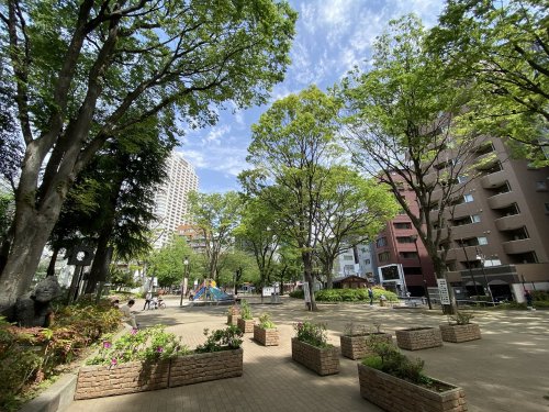 【ウエストパークタワー池袋の公園】