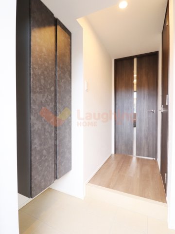 玄関　明るい玄関です