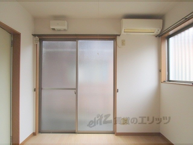 居室・リビング　洋室