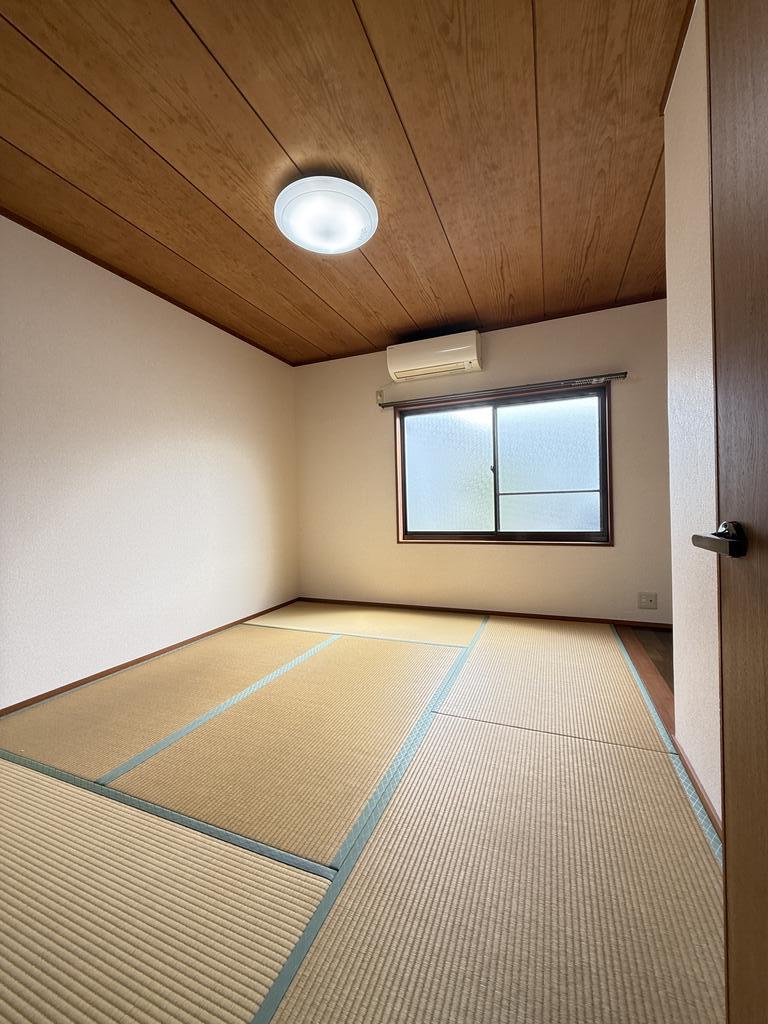 その他　エアコン2台付！