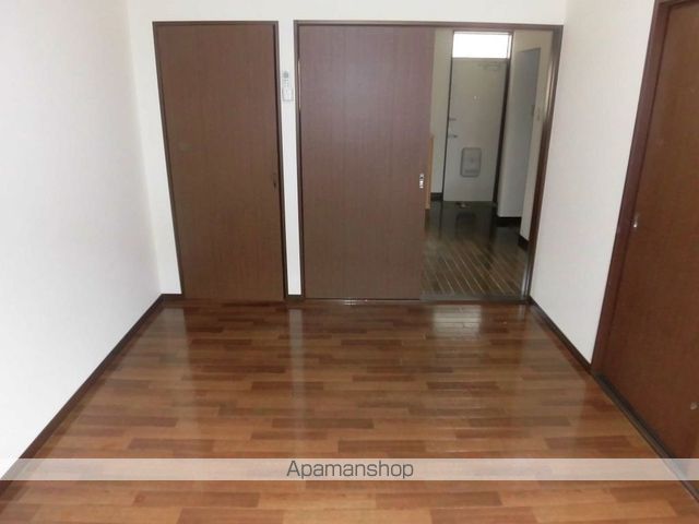 アーバンヒルズIIの内装写真