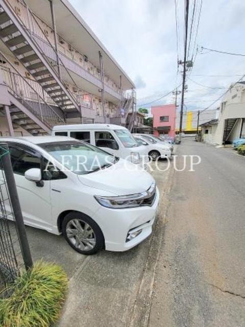 【キャビンタコスの駐車場】