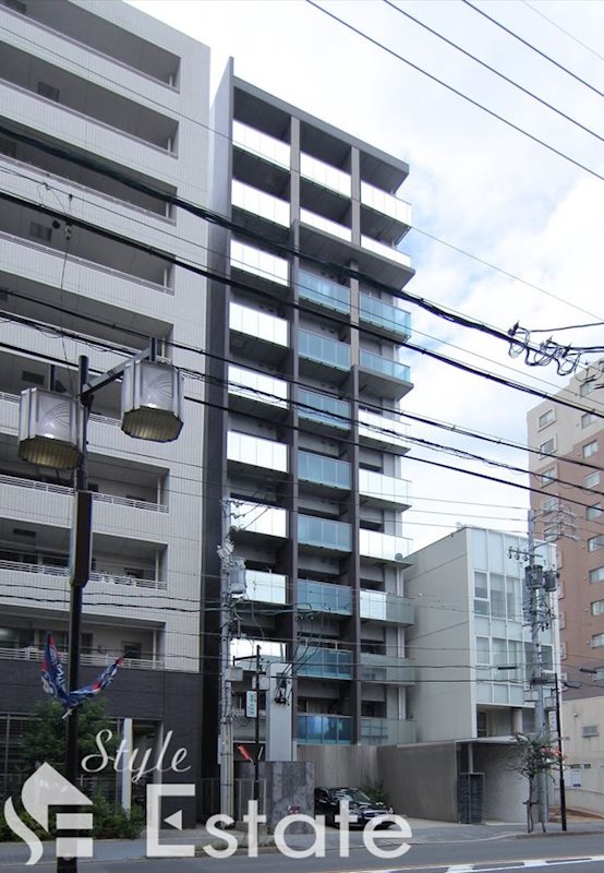 【名古屋市熱田区比々野町のマンションの建物外観】