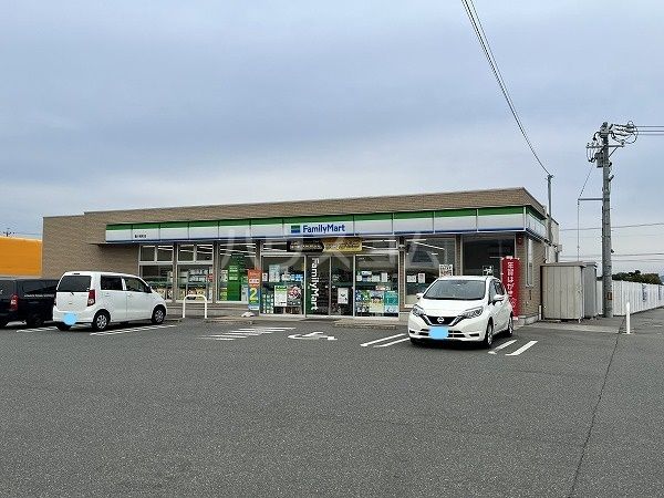 コンビニ　ファミリーマート 豊川宿町店（コンビニ）まで464m