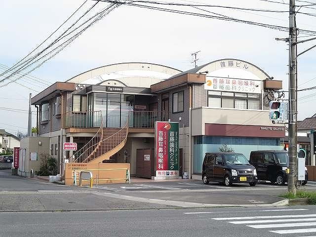 【サンリット　１号館の病院】