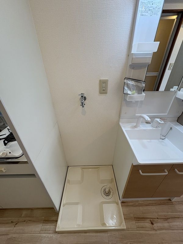 その他設備　【エミグラント・N】洗濯機置場