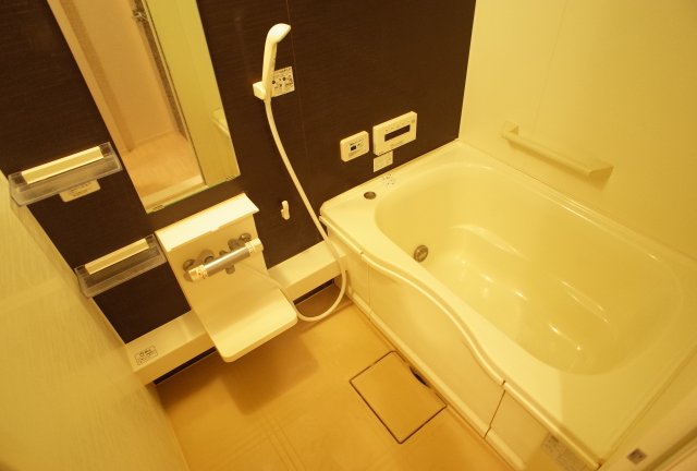 バス・シャワールーム　お風呂