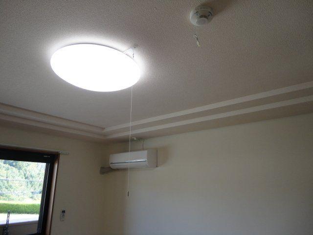 その他設備　エアコン・照明器具