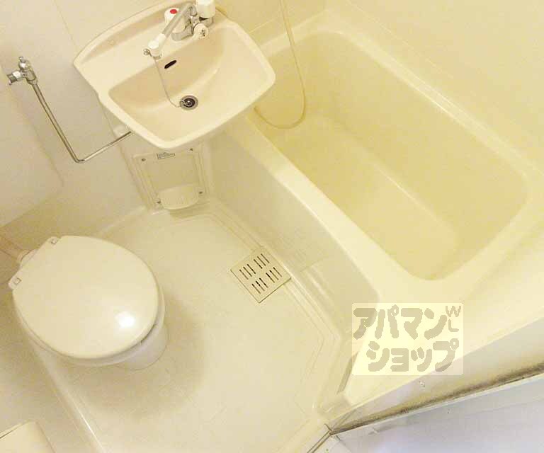 バス・シャワールーム　掃除の楽なＵＢです！