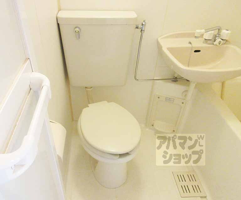 トイレ　清潔感のあるトイレです！