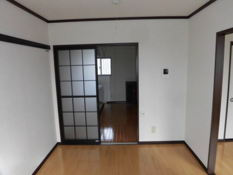 居室・リビング　図面と現状に相違がある場合には現状を優先