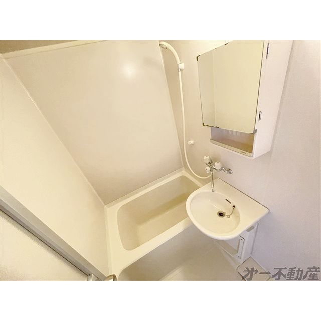 バス・シャワールーム　バス