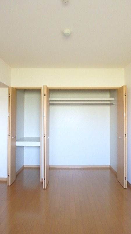 収納　図面と現状に相違がある場合には現状を優先