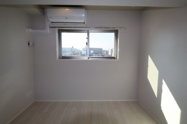 その他部屋・スペース　洋室５．８帖？