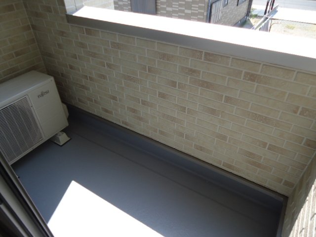 バルコニー　ベランダ