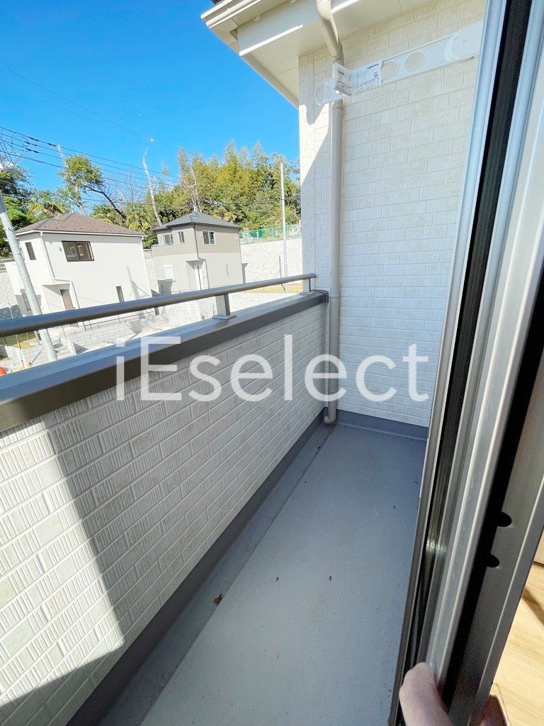 バルコニー　明るいバルコニーです。