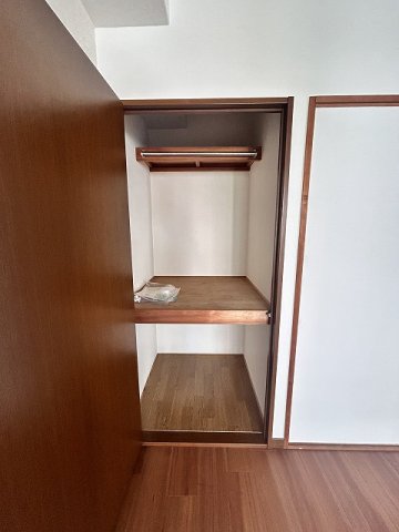 収納　同マンション内・別居室参考写真