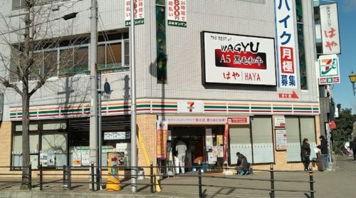 コンビニ　セブンイレブン 大阪天保山店（コンビニ）まで104m