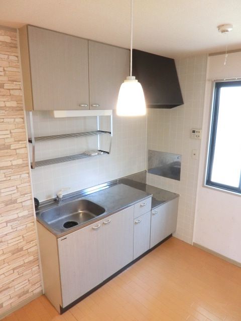 キッチン　広々としたキッチンスペース