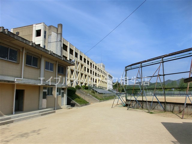 中学校　相生市立那波中学校（中学校）まで2586m