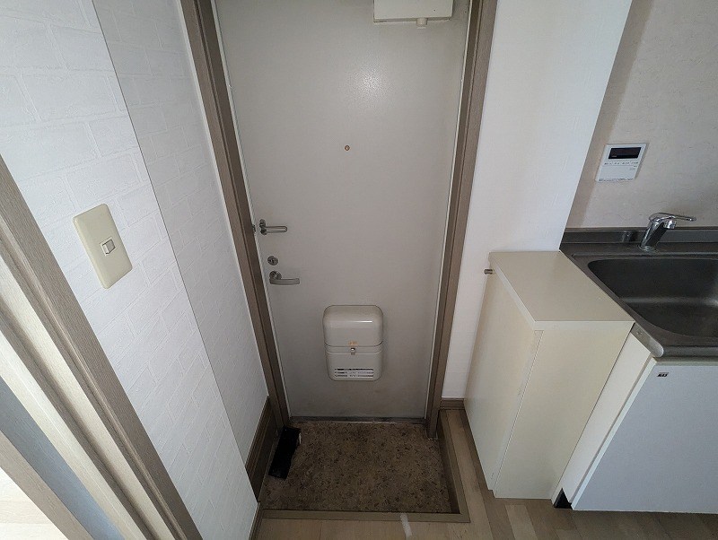 玄関　※他部屋参照