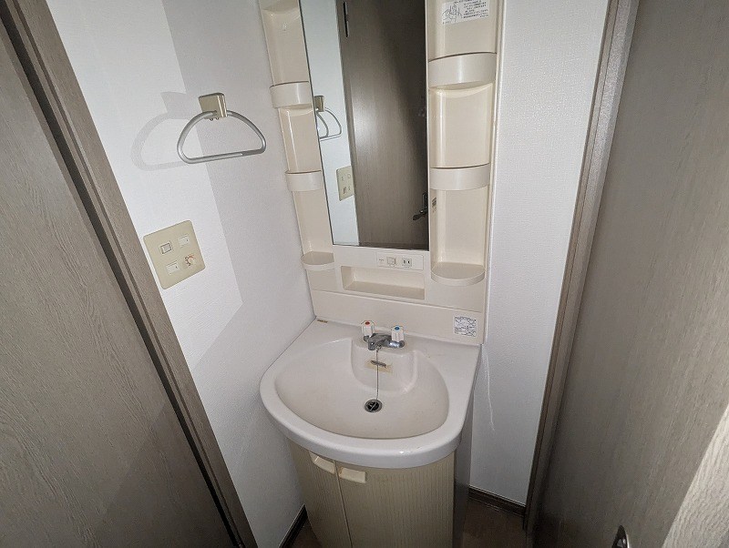 洗面設備　※他部屋参照