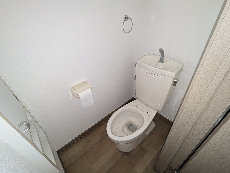 トイレ　※他部屋参照