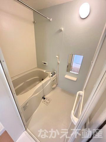 バス・シャワールーム　ゆったり過ごせるお風呂です