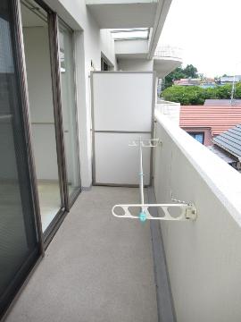 　バルコニー　ベランダ