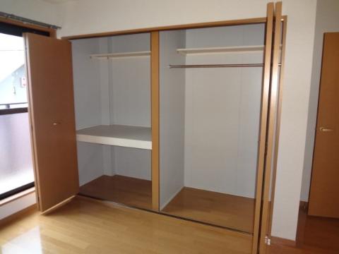 収納　クローゼット