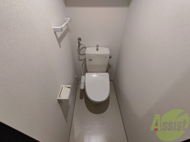 トイレ　トイレです。ウォシュレット付を探している方、おすすめです。