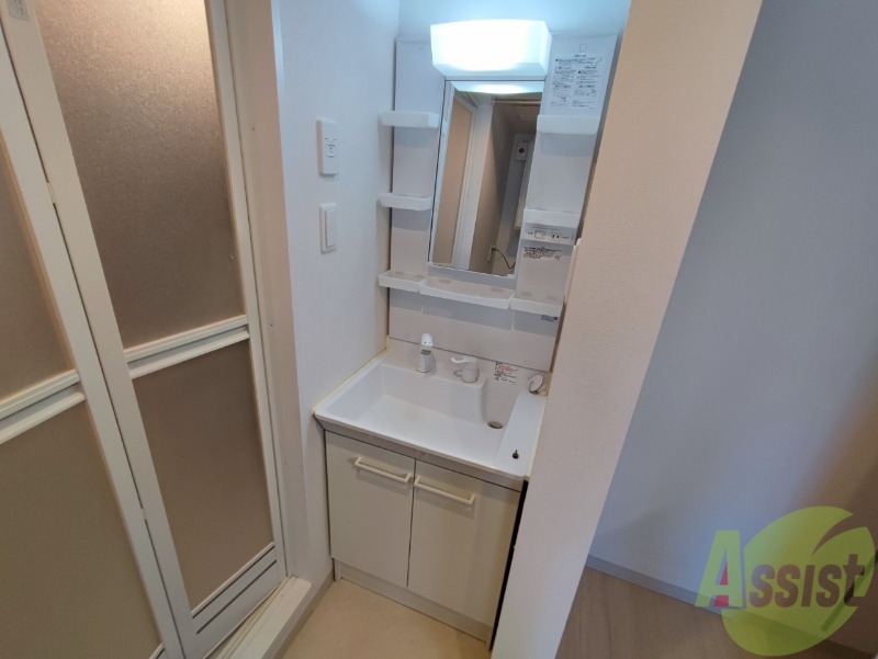 洗面設備　シャンプードレッサーで身支度もラクラクです！