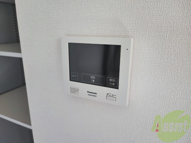 セキュリティ　ＴＶモニター付インターホンです。来客者の顔が見えるので安心！