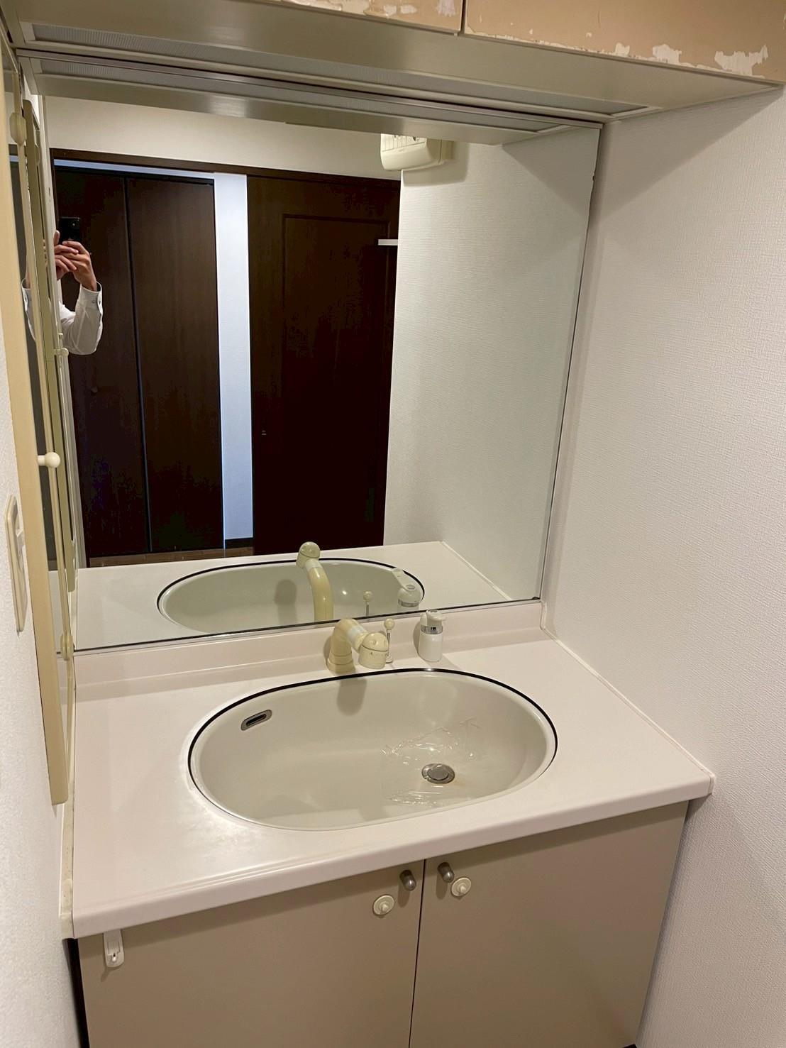 洗面設備　独立洗面台