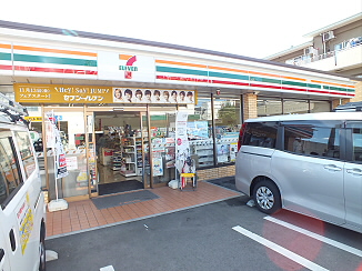 コンビニ　セブンイレブン調布飛田給1丁目店（コンビニ）まで150m