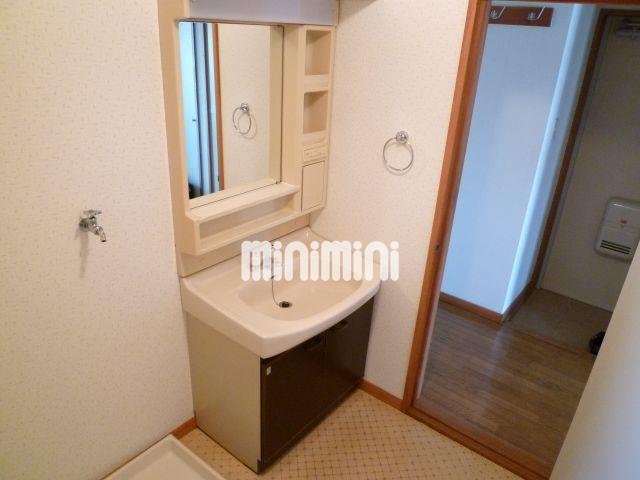 洗面設備　歯磨きはこちらでどうぞ。