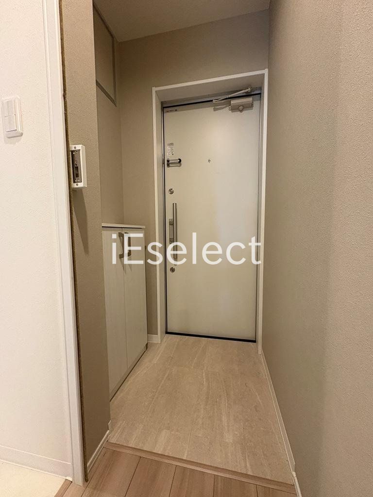 玄関　シューズボックス付きの玄関！