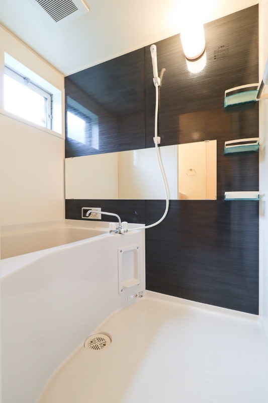 バス・シャワールーム　図面と現状に相違がある場合には現状を優先