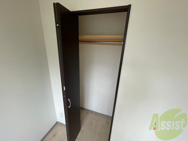 収納　クローゼットがありました。お洋服や荷物はここへ