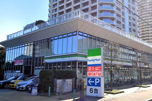 コンビニ　ファミリーマート 川口金山町店（コンビニ）まで93m