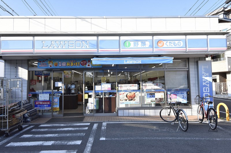 コンビニ　ローソン 世田谷砧五丁目店（コンビニ）まで555m