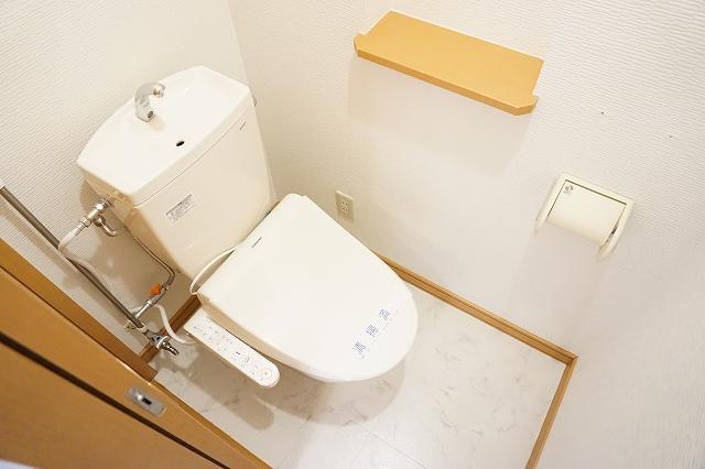 トイレ　トイレ