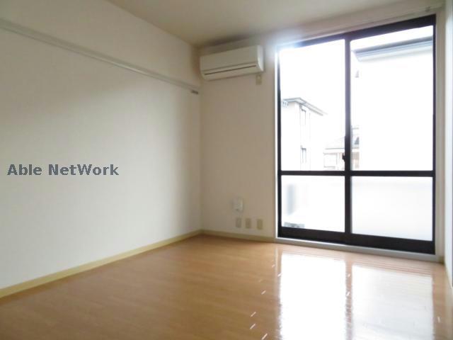 居室・リビング　別部屋参考写真