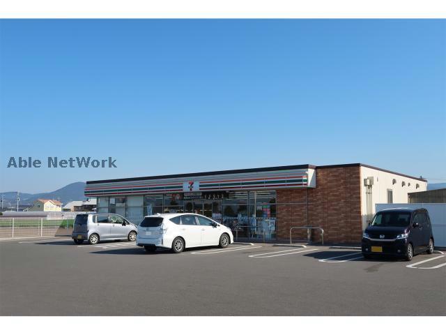 コンビニ　セブンイレブン大村黒丸町店（コンビニ）まで805m