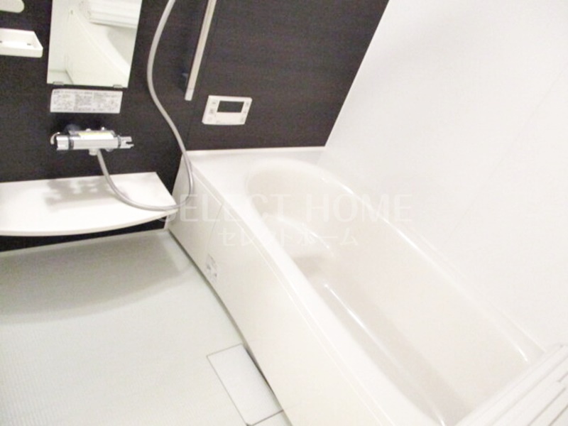 バス・シャワールーム　お風呂で日々の疲れを落としましょう