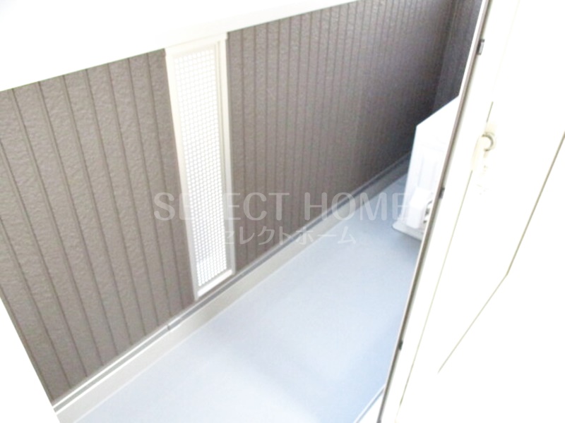 バルコニー　広々としたバルコニーです