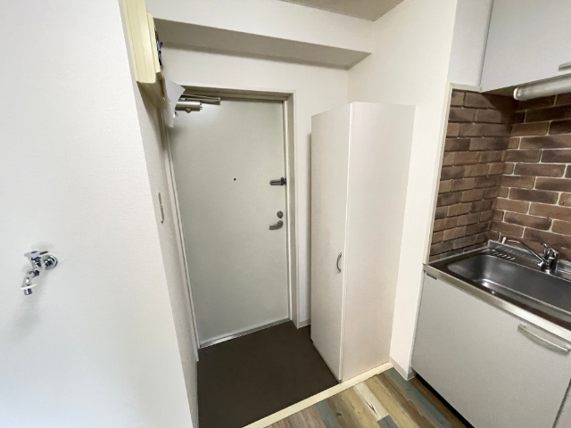 玄関　靴箱があります。