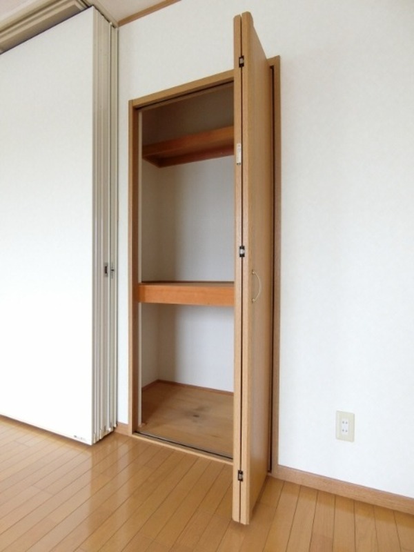 収納　図面と現状に相違がある場合には現状を優先