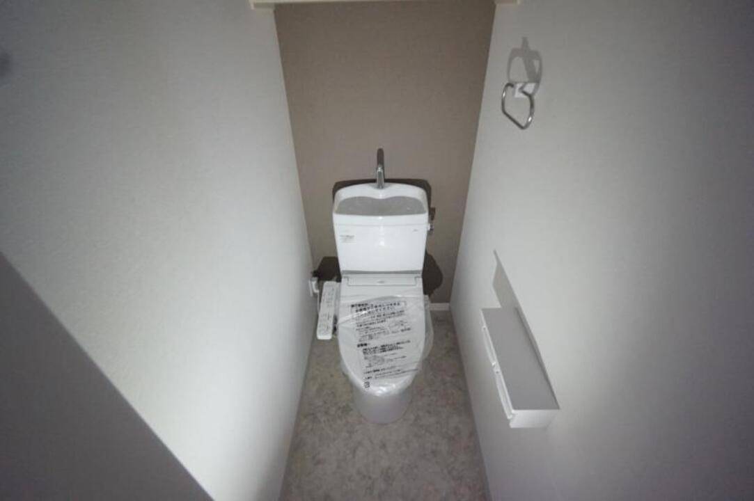 トイレ　トイレ