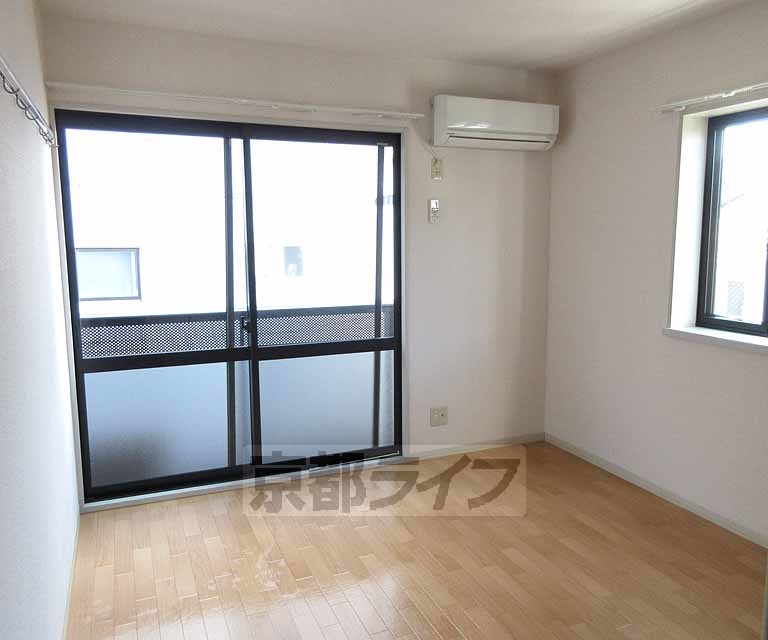 居室・リビング　広いお部屋です・